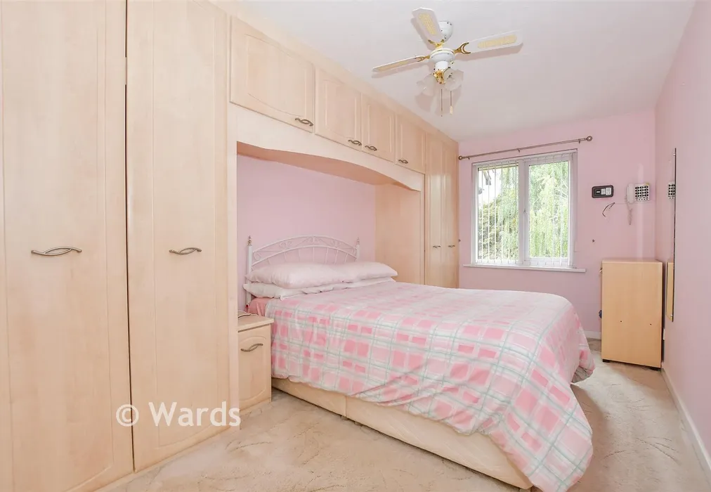 Bedroom - St. Anne's Court, Maidstone, Kent - Wards of Kent