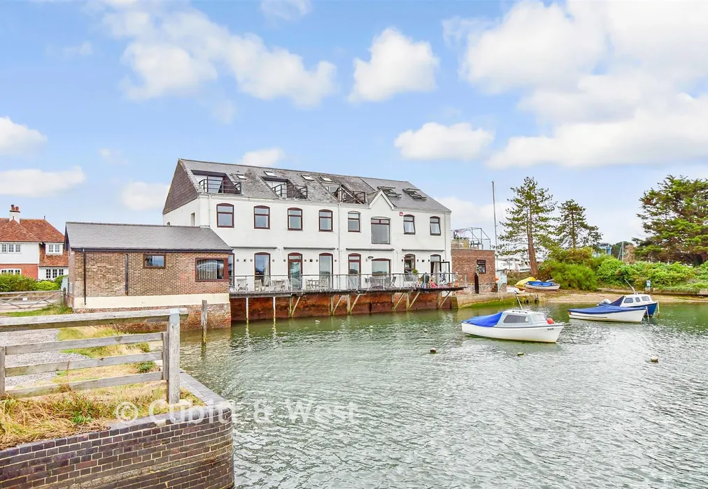 Rear Elevation - Slipper Road, Emsworth, Hampshire - Wards of Kent