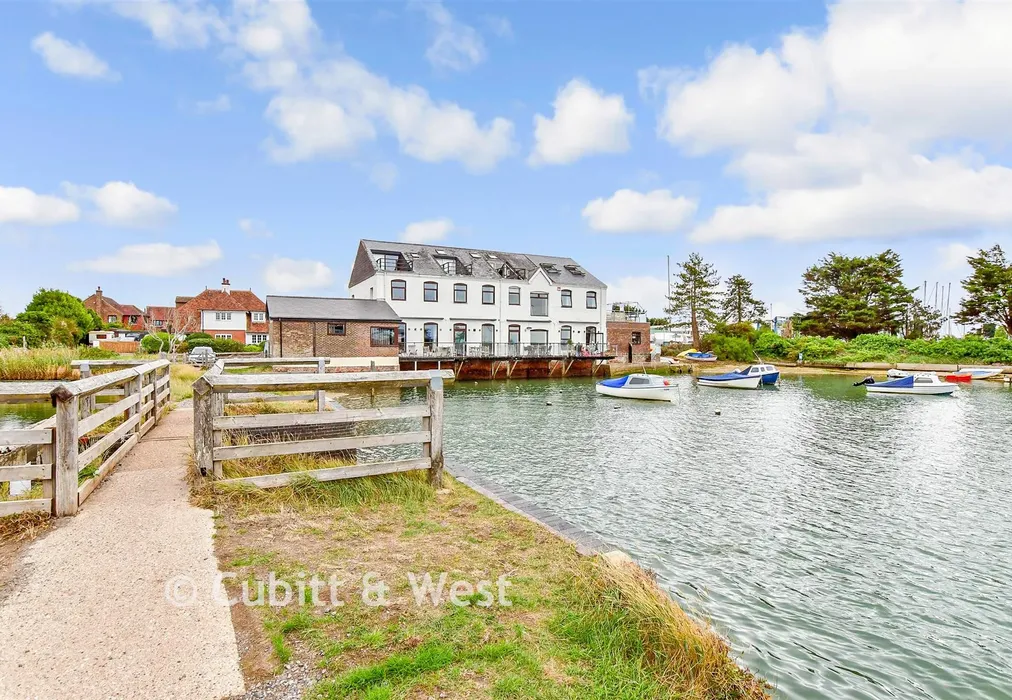 Surrounding Area - Slipper Road, Emsworth, Hampshire - Wards of Kent