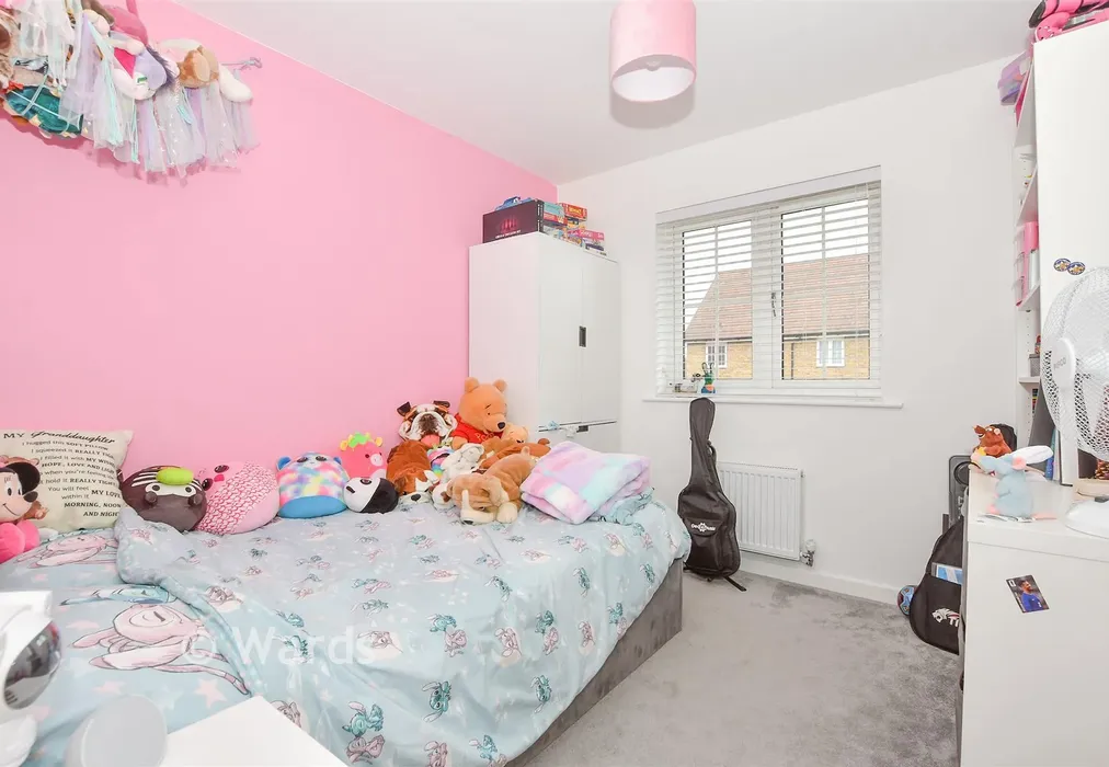 Bedroom 2 - Honeysuckle Way, Coxheath, Maidstone, Kent - Wards of Kent
