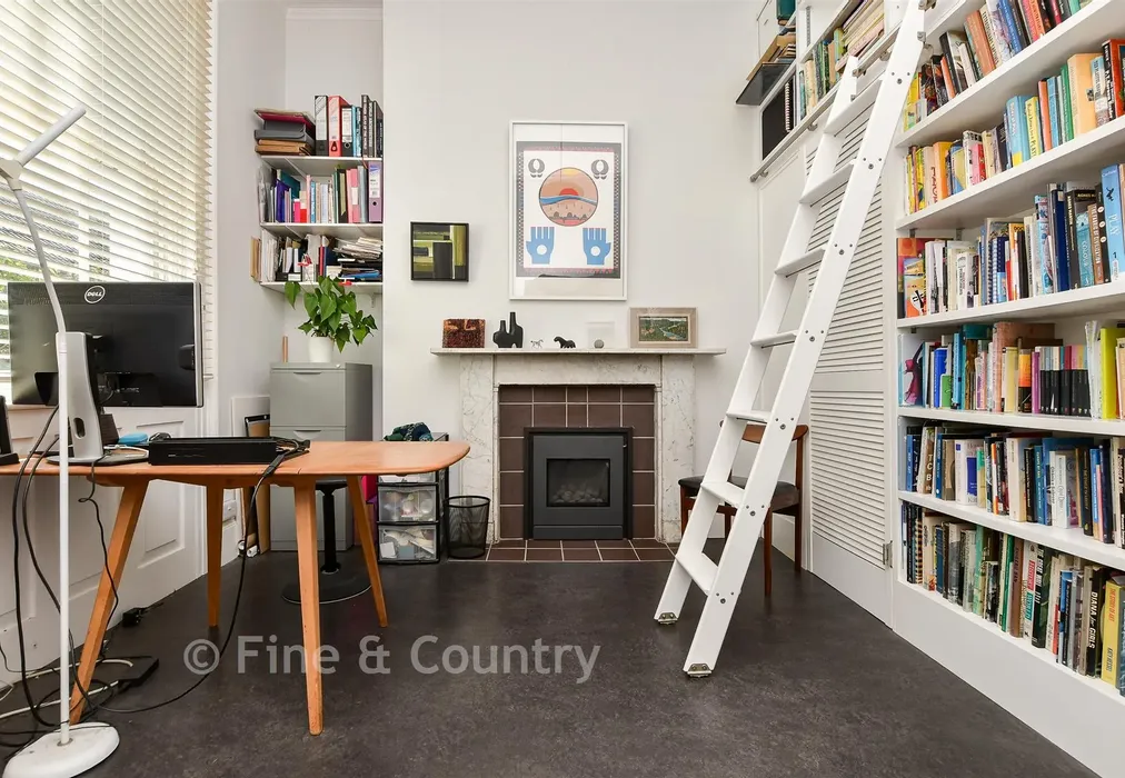Home Office/Library  - Bellevue Road, Ramsgate, Kent - Wards of Kent