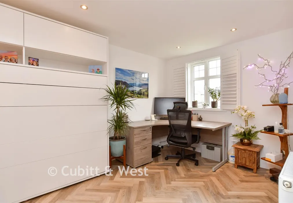 Bedroom 2 - Chaffinch Walk, Peacehaven, East Sussex - Wards of Kent