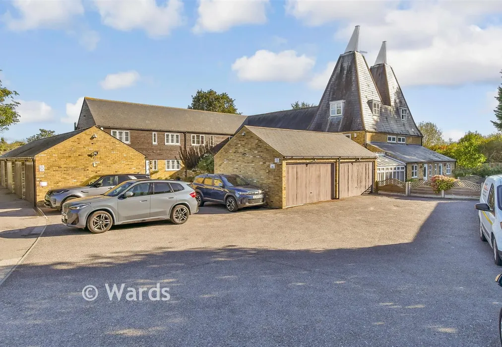Surrounding Area - Lower Rochester Road, Rochester, Kent - Wards of Kent