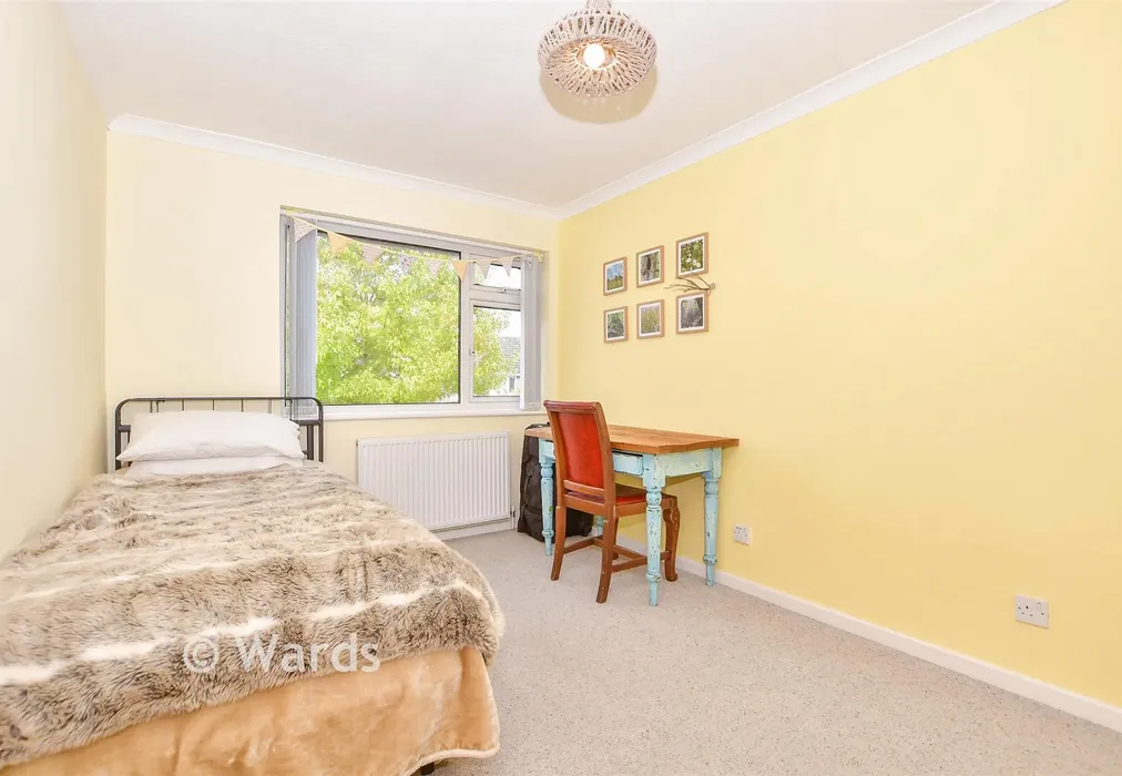 Bedroom 2 - Haste Hill Close, Boughton Monchelsea, Kent - Wards of Kent