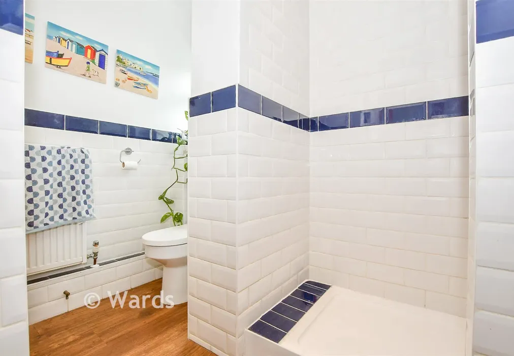 Downstairs Shower - Haste Hill Close, Boughton Monchelsea, Kent - Wards of Kent