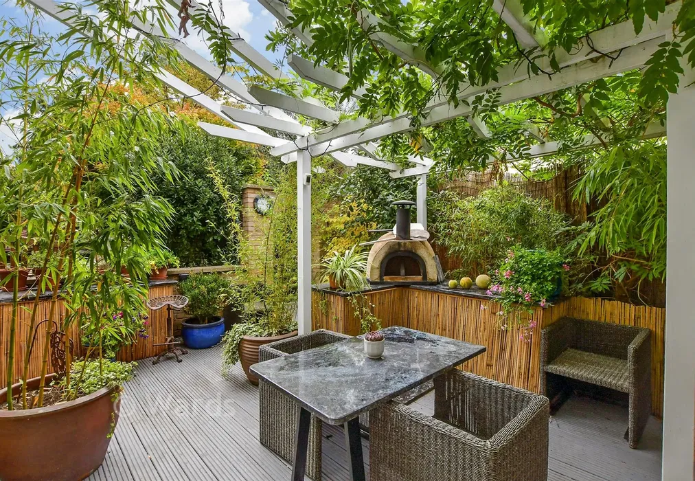 Patio / Decking - Haste Hill Close, Boughton Monchelsea, Kent - Wards of Kent