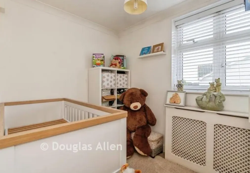 Bedroom 4 - Parsonage Road, Rainham, Essex - Wards of Kent