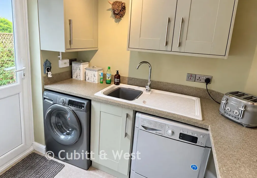 Utility Room - Swift Close, Ridgewood, Uckfield, East Sussex - Wards of Kent