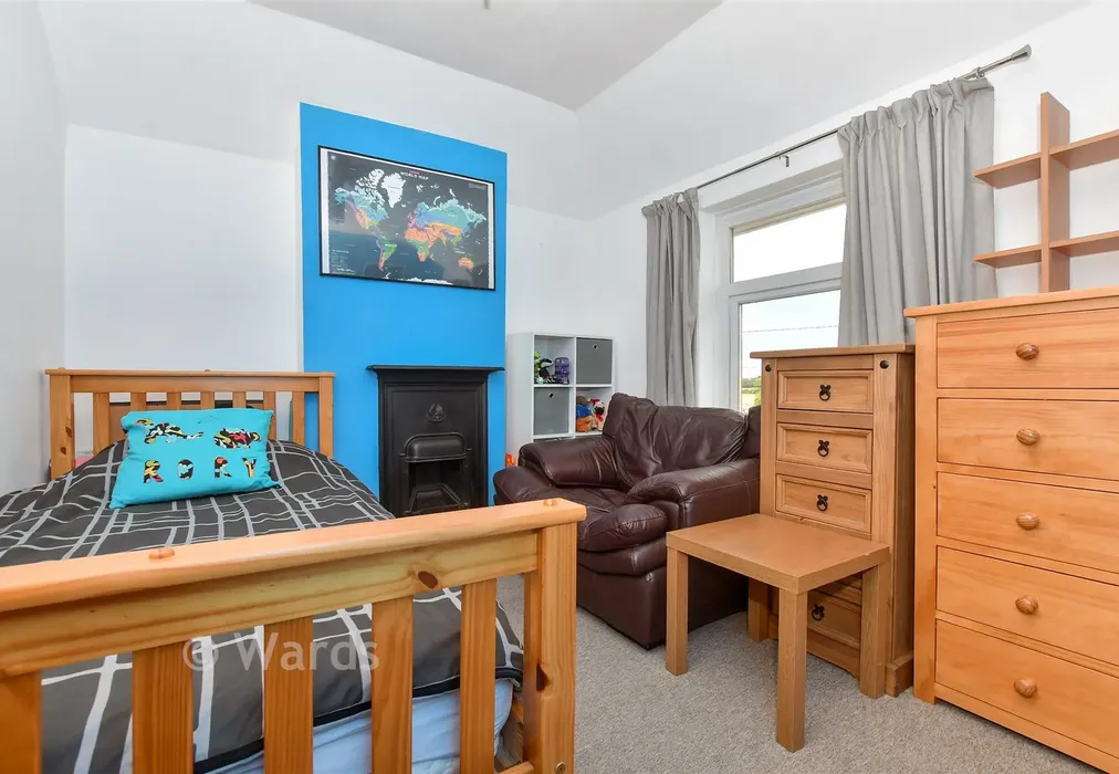 Bedroom 3 - St. John's Road, Elvington, Dover, Kent - Wards of Kent