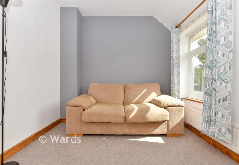 Bedroom 2 - St. John's Road, Elvington, Dover, Kent - Wards of Kent