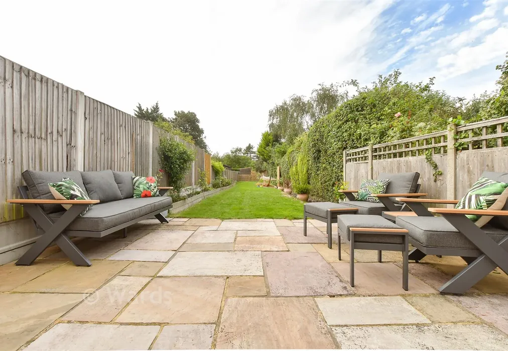 Patio / Decking - New Road, Eythorne, Dover, Kent - Wards of Kent
