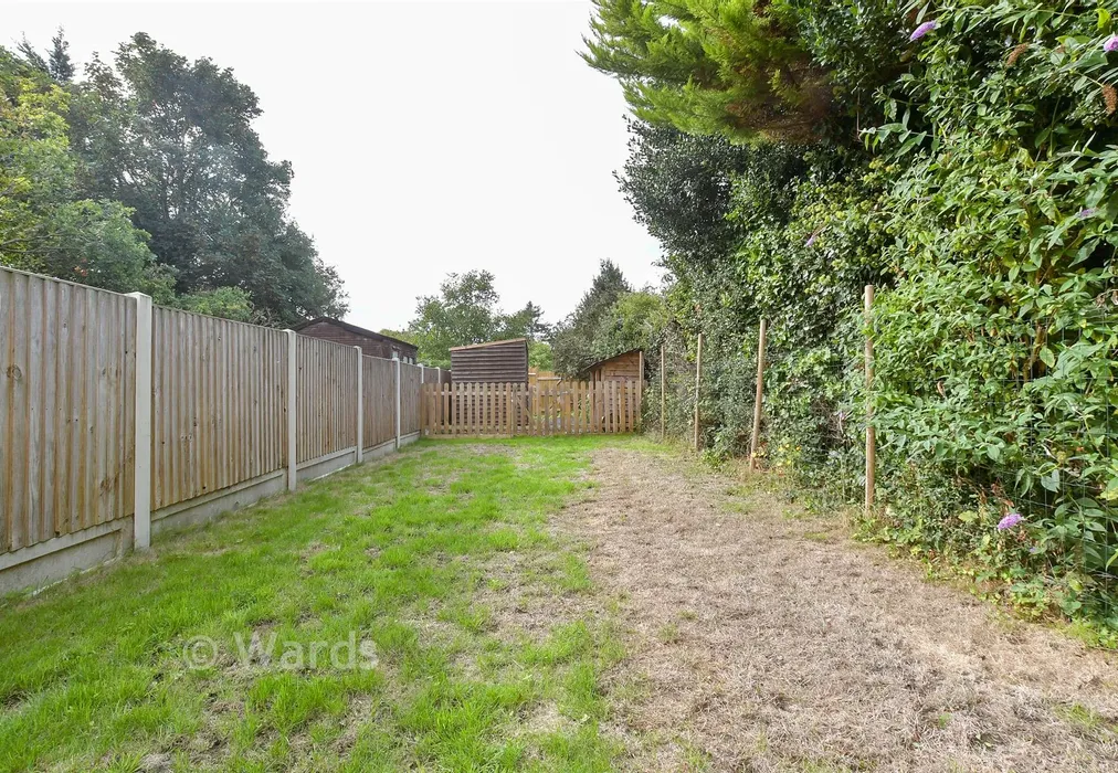 Rear Garden - New Road, Eythorne, Dover, Kent - Wards of Kent