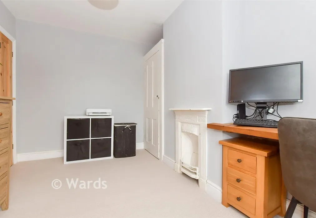 Bedroom 2 - New Road, Eythorne, Dover, Kent - Wards of Kent