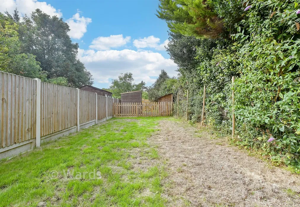 Rear Garden - New Road, Eythorne, Dover, Kent - Wards of Kent