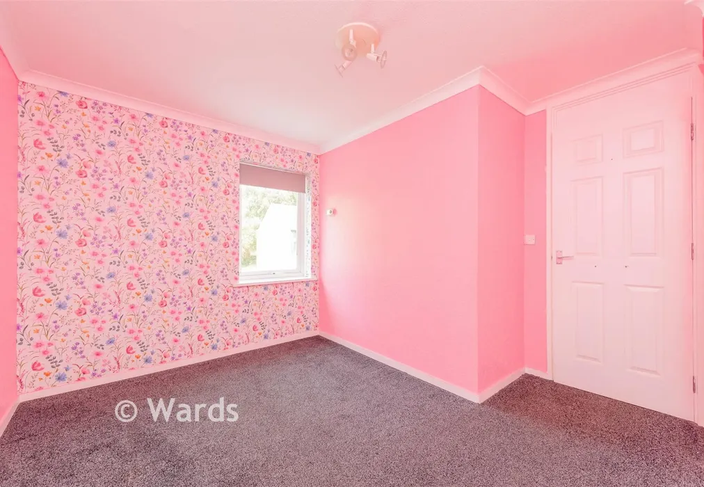 Bedroom 3 - Bazes Shaw, New Ash Green, Longfield, Kent - Wards of Kent