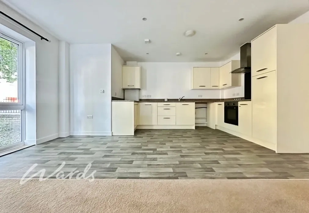 Living/Kitchen Area - Wallis Avenue Park Wood ME15 - Wards of Kent