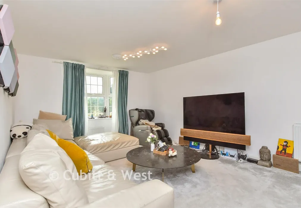 Lounge - Pipit Way, Peacehaven, East Sussex - Wards of Kent