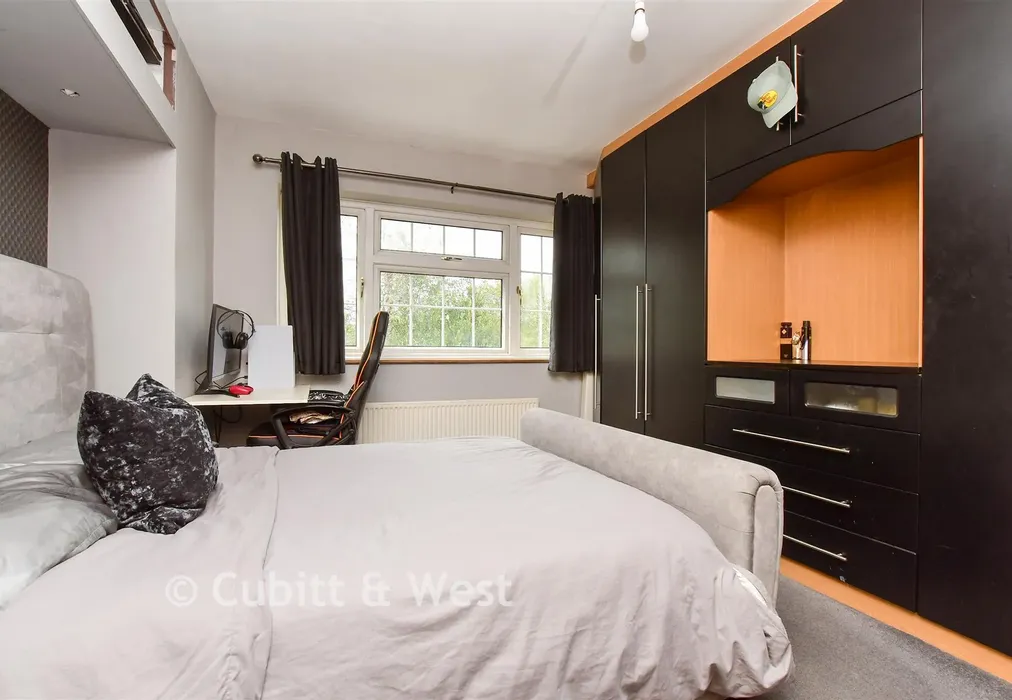 Bedroom 5 - Langland Gardens, Croydon, Surrey - Wards of Kent