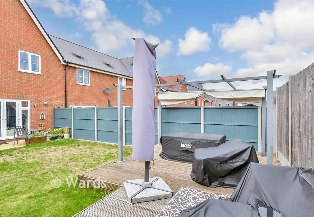 Rear Garden - Sun Marsh Way, Gravesend, Kent - Wards of Kent