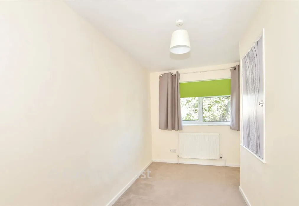 Bedroom 3 - Rother Crescent, Gossops Green, Crawley, West Sussex - Wards of Kent