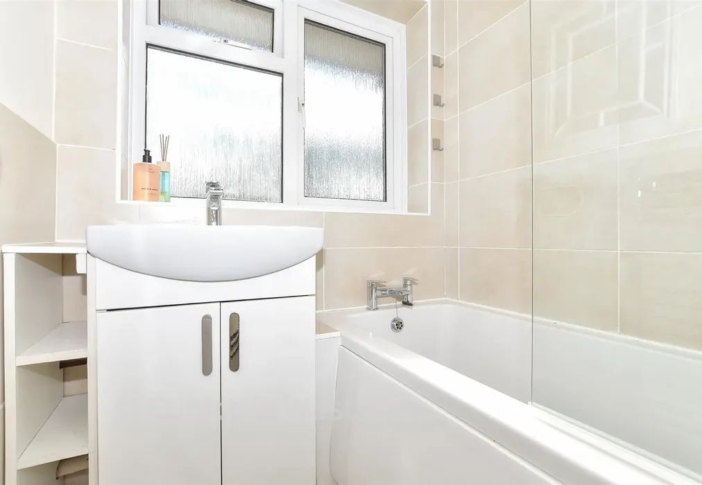 Bathroom - Rother Crescent, Gossops Green, Crawley, West Sussex - Wards of Kent