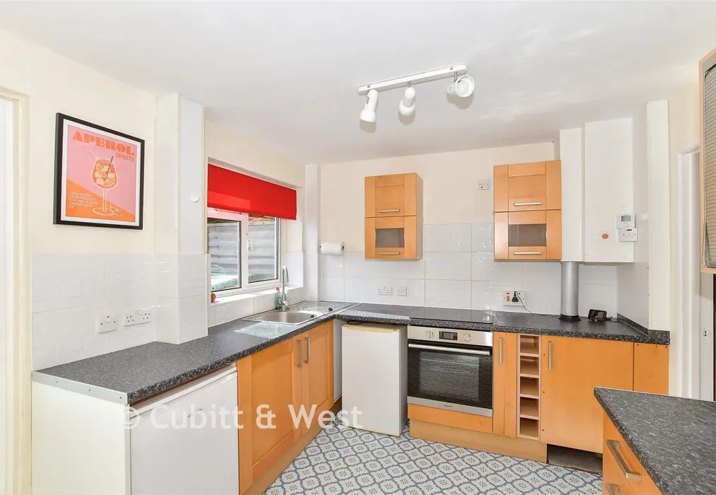 Kitchen - Rother Crescent, Gossops Green, Crawley, West Sussex - Wards of Kent