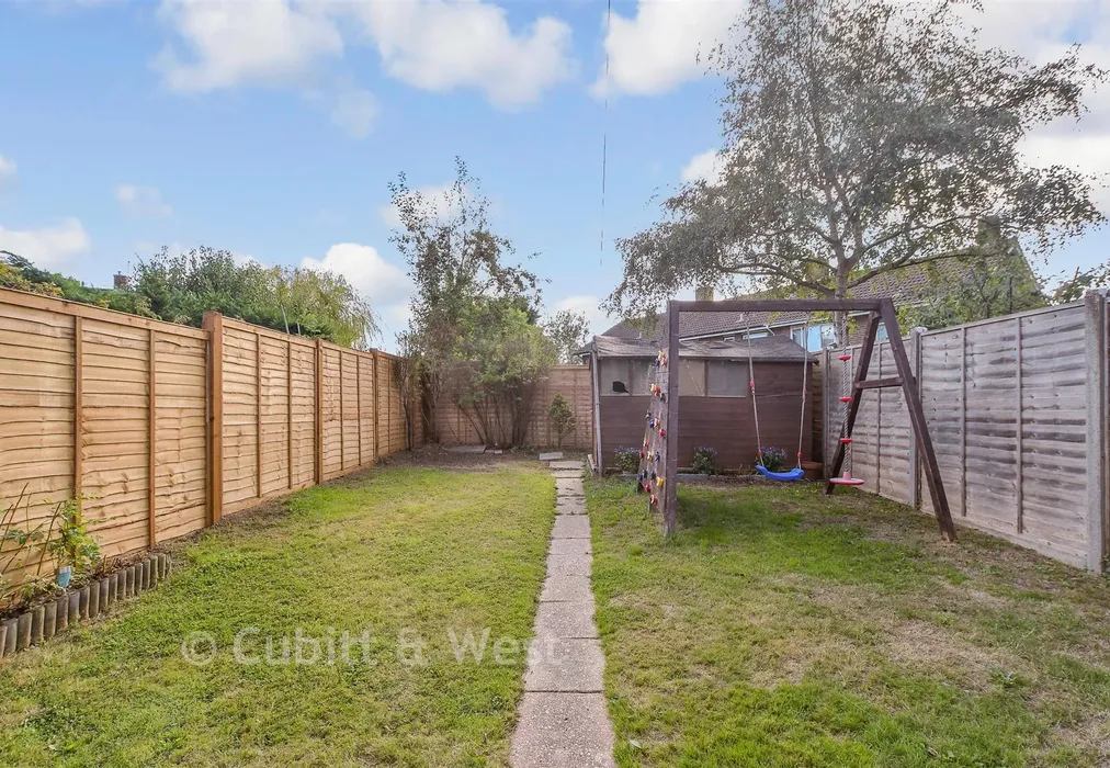 Rear Garden - Rother Crescent, Gossops Green, Crawley, West Sussex - Wards of Kent