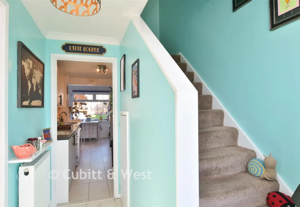 Entrance Hall - Rudyard Road, Woodingdean, Brighton, East Sussex - Wards of Kent