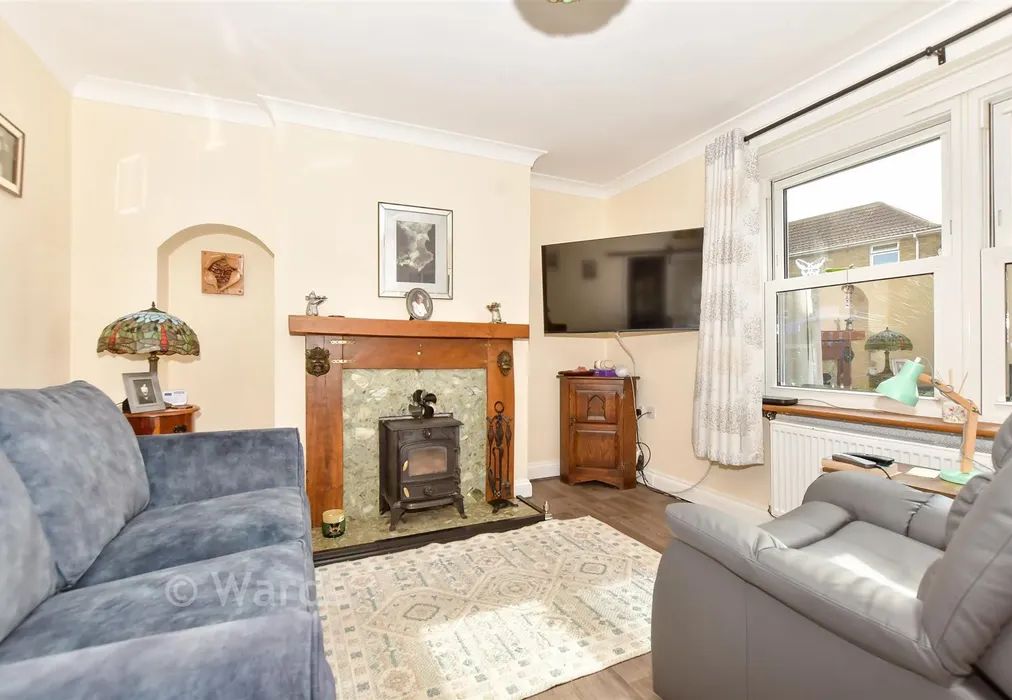 Lounge - Milner Crescent, Aylesham, Canterbury, Kent - Wards of Kent