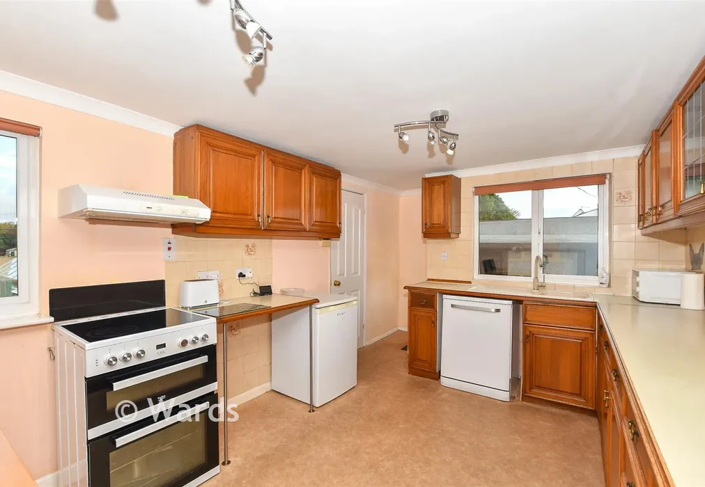 Kitchen/Diner - Biddenden, Ashford, Kent - Wards of Kent