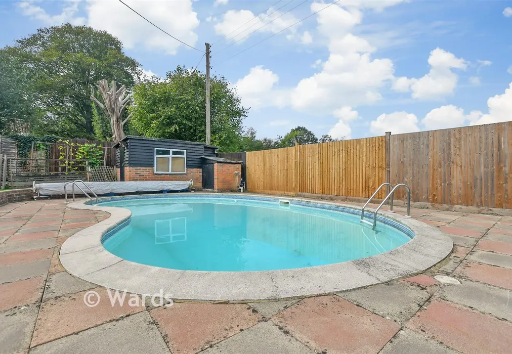 External Feature - Biddenden, Ashford, Kent - Wards of Kent