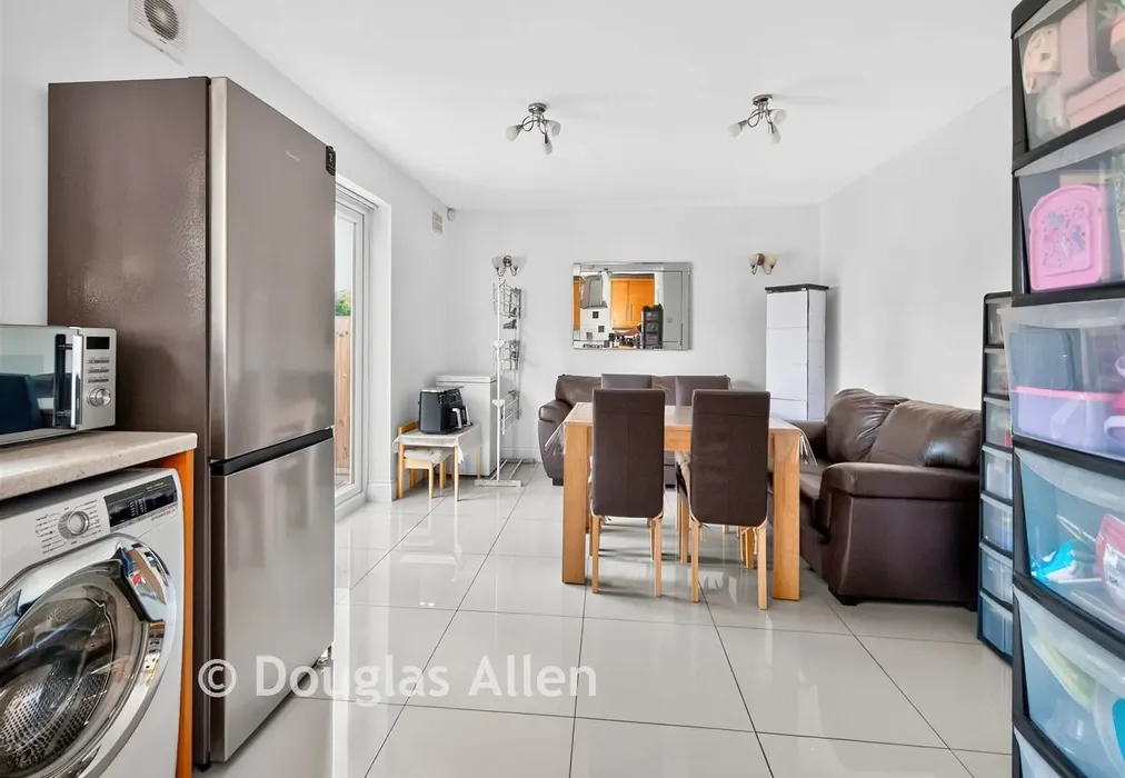 Kitchen/Dining Room - Manor Road, Chadwell Heath, Romford, Essex - Wards of Kent