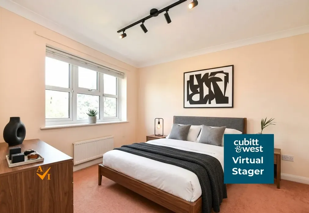 Bedroom 2 - Hillbury Gardens, Warlingham, Surrey - Wards of Kent