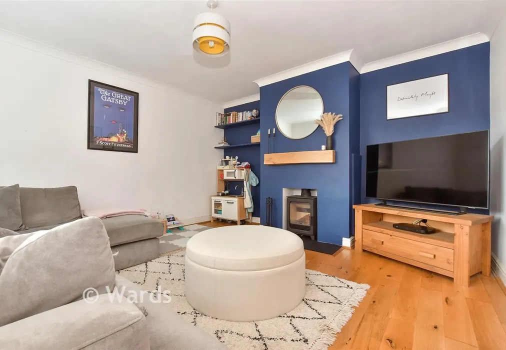 Lounge - Churchill Avenue, Walmer, Deal, Kent - Wards of Kent
