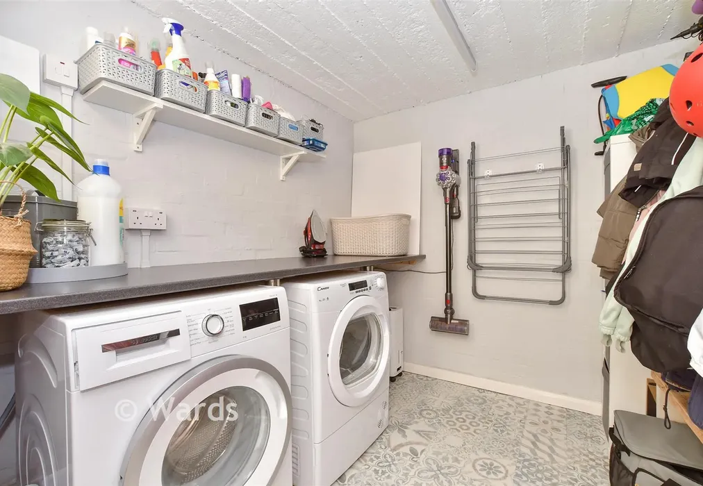 Utility Room - Churchill Avenue, Walmer, Deal, Kent - Wards of Kent