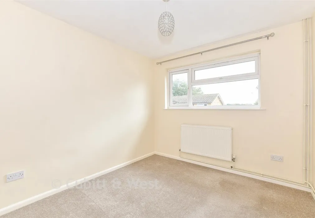 Bedroom 2 - Carlingford Court, Bognor Regis, West Sussex - Wards of Kent