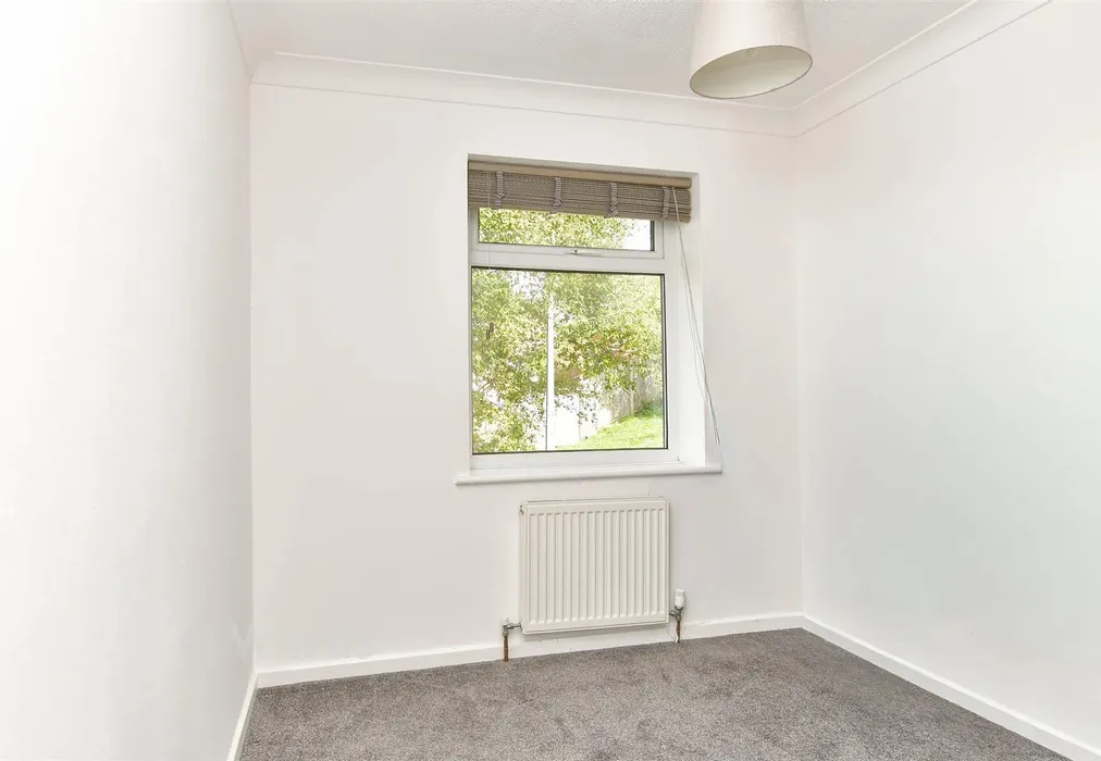 Bedroom 3 - Sundridge Drive, Walderslade, Chatham, Kent - Wards of Kent