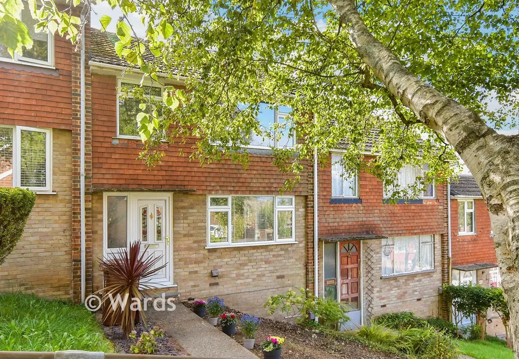 External (Web) 1 - Sundridge Drive, Walderslade, Chatham, Kent - Wards of Kent
