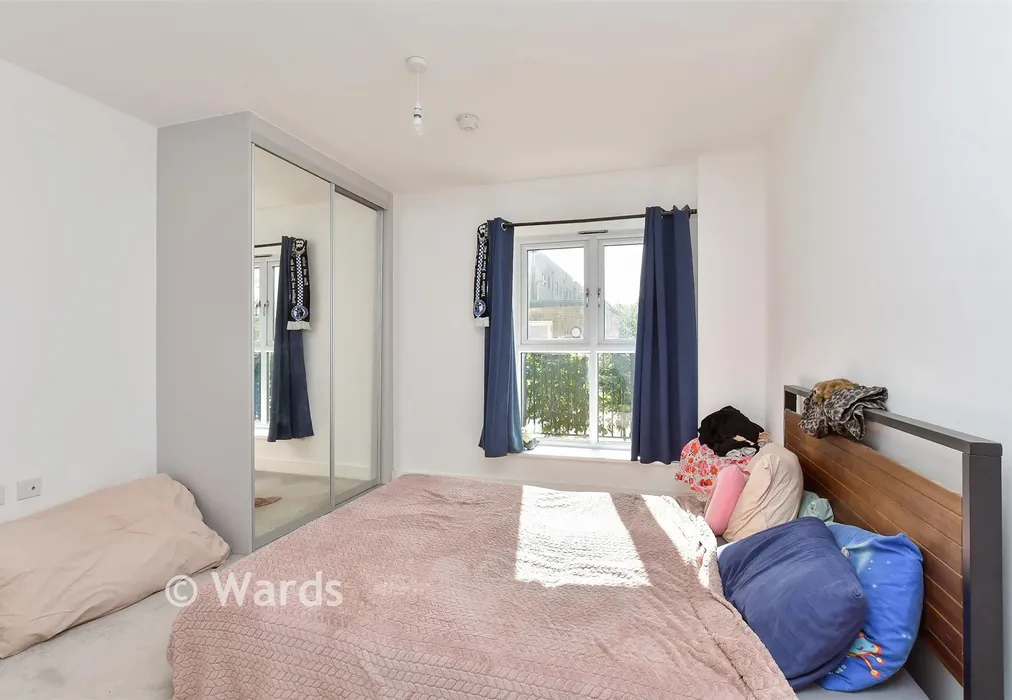 Bedroom 1 - Glenway Road, Rochester, Kent - Wards of Kent