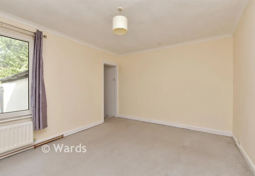 Bedroom 2 - Dale Street, Chatham, Kent - Wards of Kent