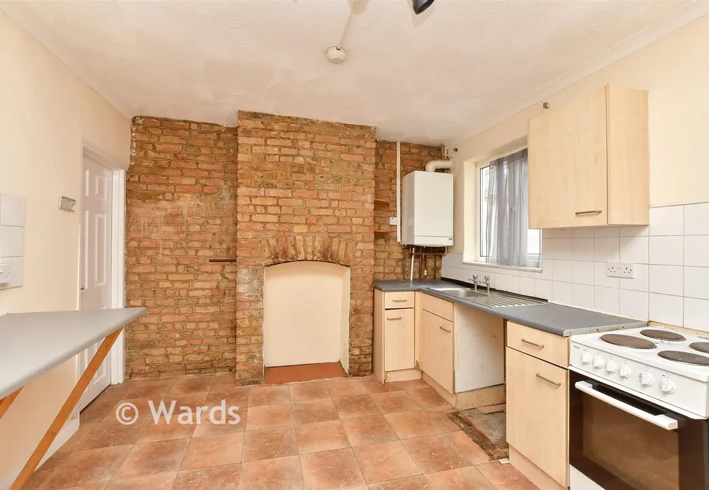 Kitchen/Diner - Dale Street, Chatham, Kent - Wards of Kent