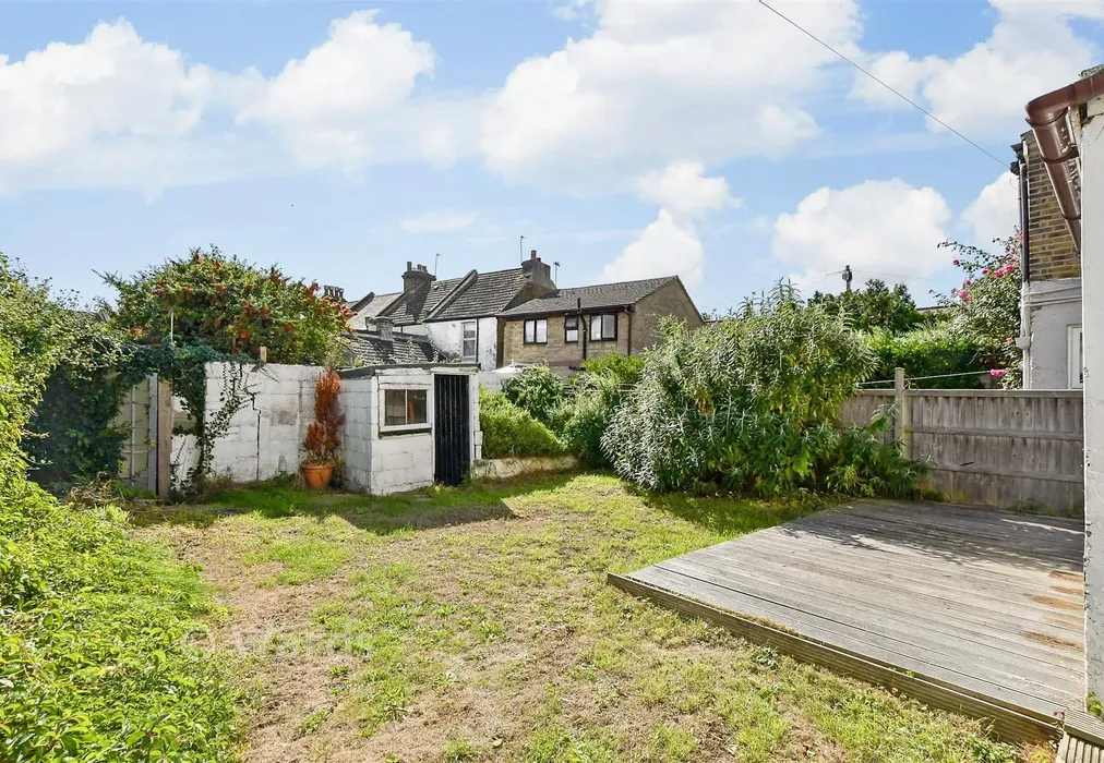 Rear Garden - Church Street, Broadstairs, Kent - Wards of Kent
