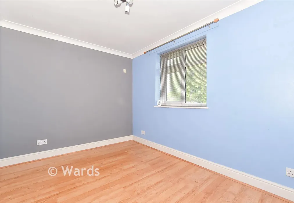 Bedroom 3 - New Hythe Lane, Larkfield, Kent - Wards of Kent