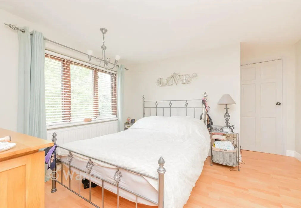 Bedroom 1 - Fawkham Avenue, Longfield, Kent - Wards of Kent