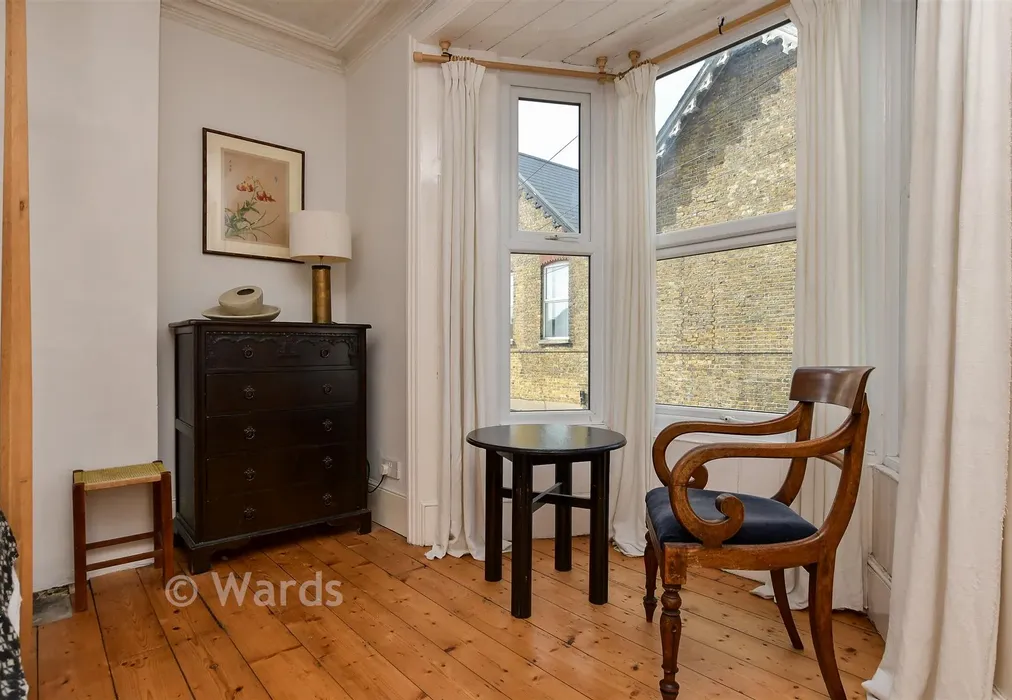 Bedroom 1 - Grotto Hill, Cliftonville, Kent - Wards of Kent