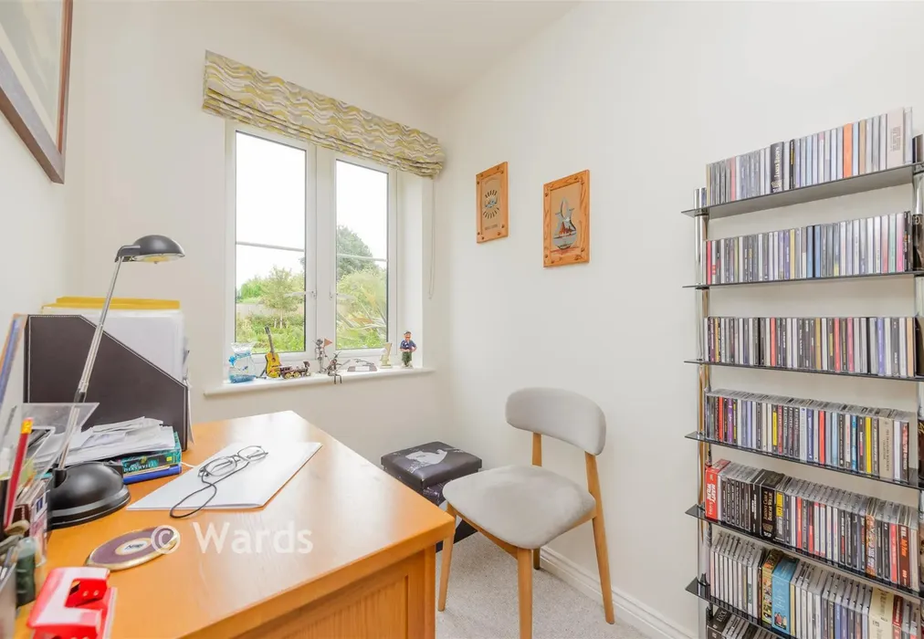 Bedroom 2 - High Street, Rainham, Kent - Wards of Kent