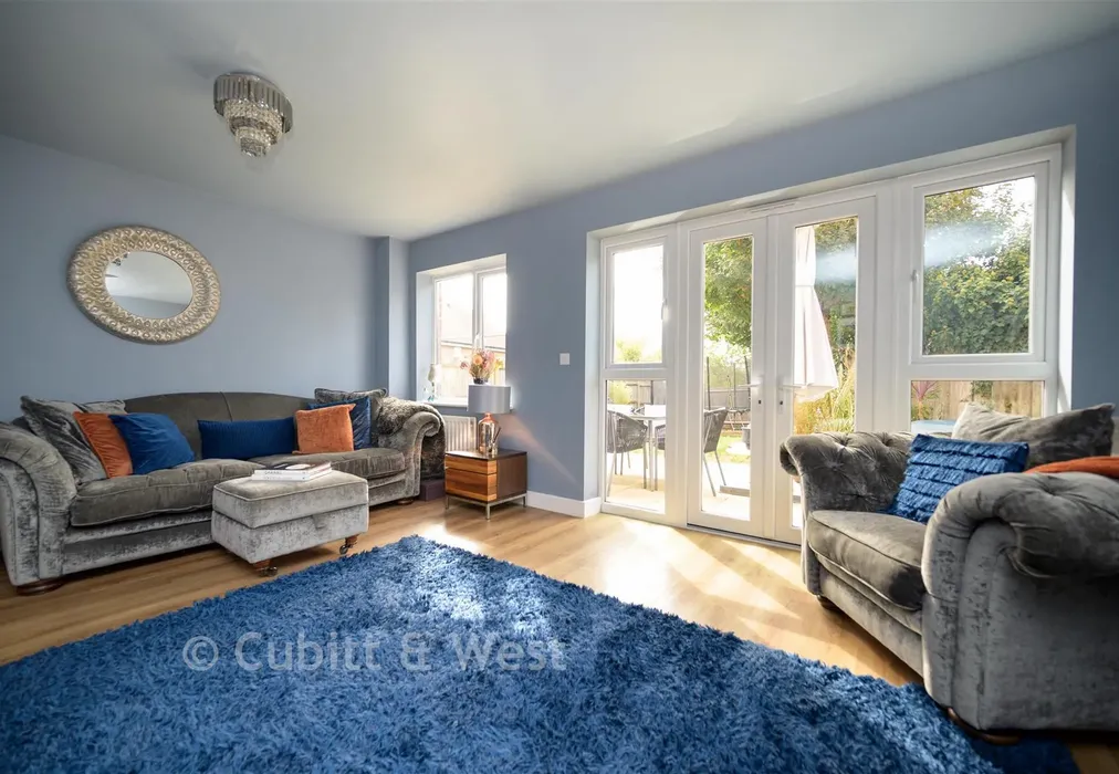 Lounge - Beare Green, Dorking, Surrey - Wards of Kent