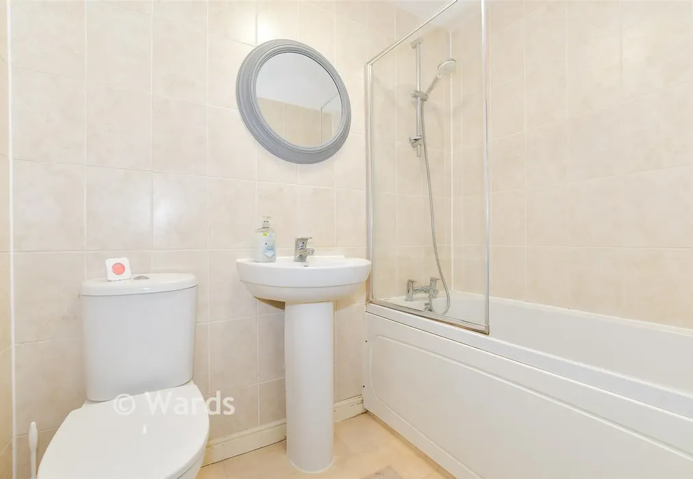 Bathroom - Melrose Close, Loose, Maidstone, Kent - Wards of Kent