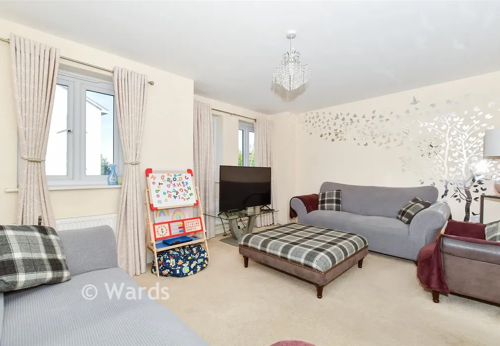 Lounge - Melrose Close, Loose, Maidstone, Kent - Wards of Kent