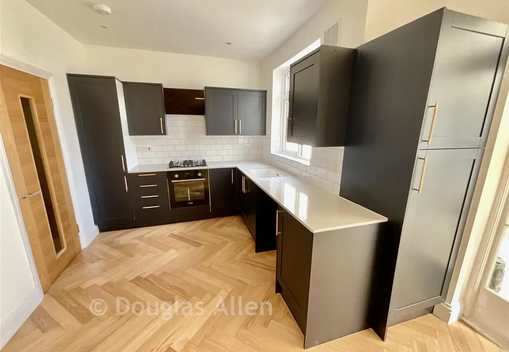 Kitchen - Tufton Road, Chingford - Wards of Kent